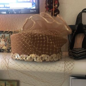 Vintage tea/church/derby hat